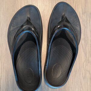 Oofos Oomega Black Platform Flip Flop Thong Sandals 11